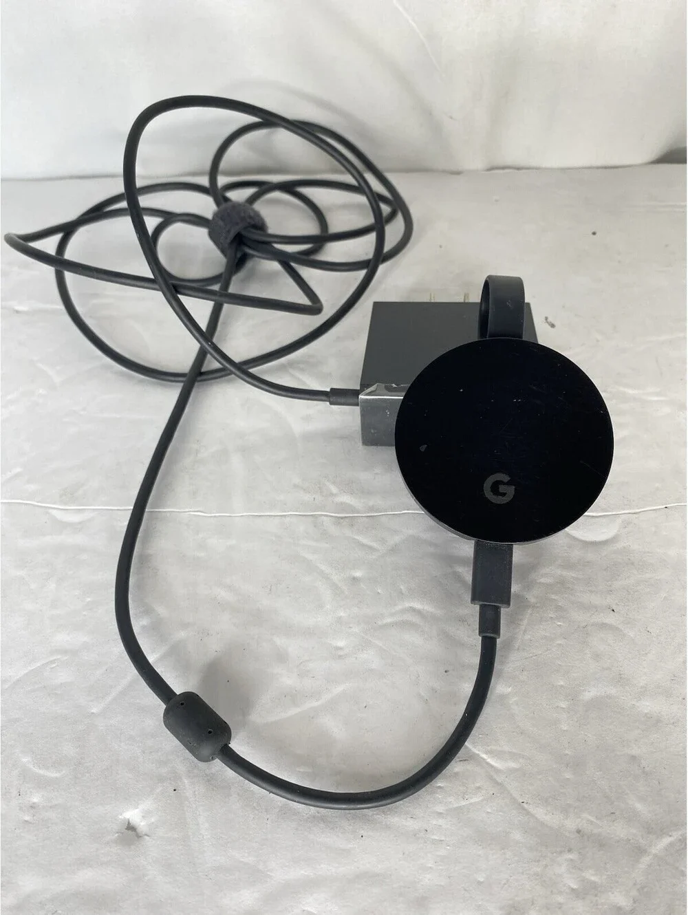 Google Chromecast ULTRA 4K HDR HDMI Wi-Fi Ethernet Media Streamer NC2-6A5-D